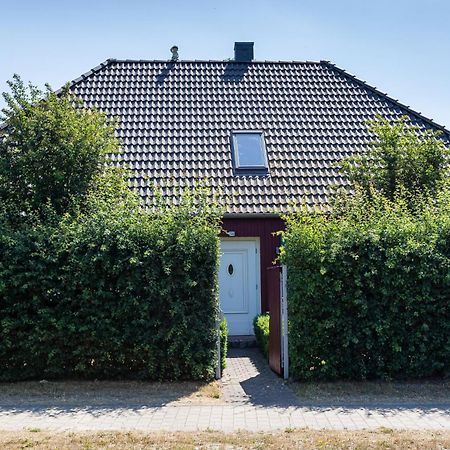 Kapitaenshaus - Kajuete Villa Ahrenshoop Exteriör bild